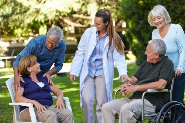 Preparing your elderly parents for a nursing home